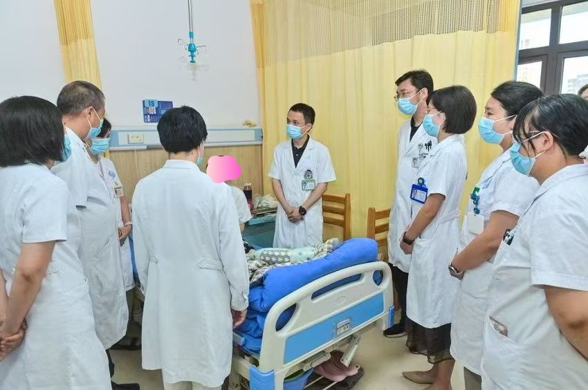 【乐肿医讯】学术赋能促提升 精准诊疗护健康——我院成功举办淋巴瘤学术交流暨义诊活动(图8)